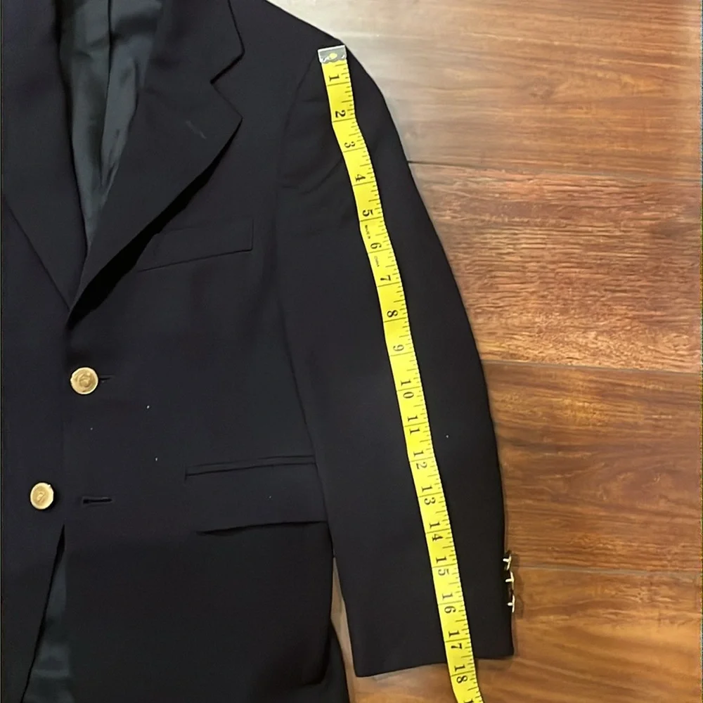Lord & Taylor Boys Elegant Black Blazer with Gold Buttons Size 8R